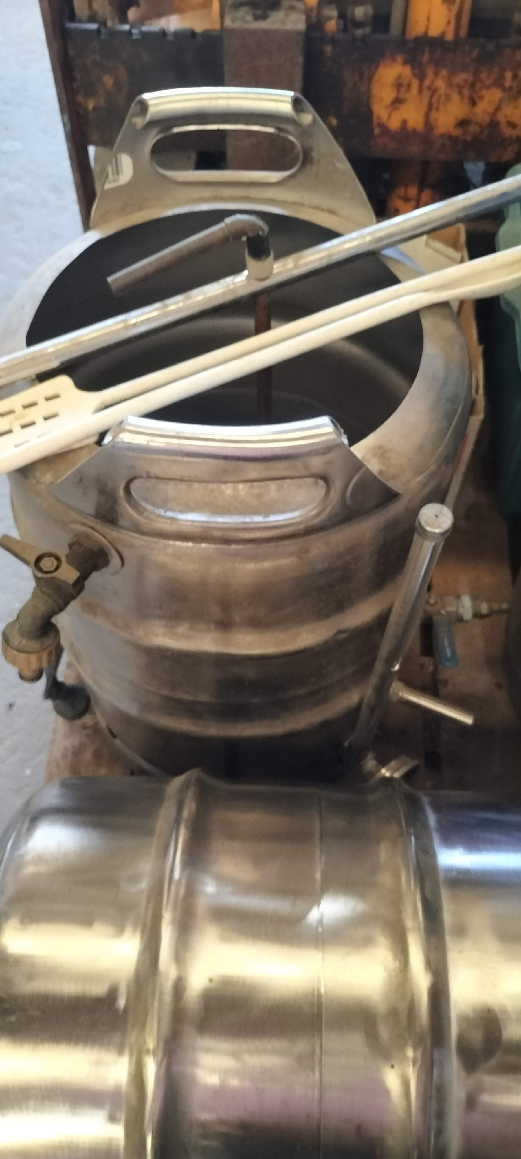 Pro Home Brewing Equipment (located in Albury NSW)